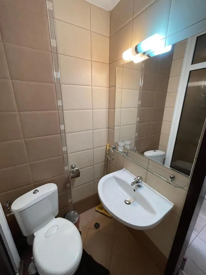 Apartment George بورغاس